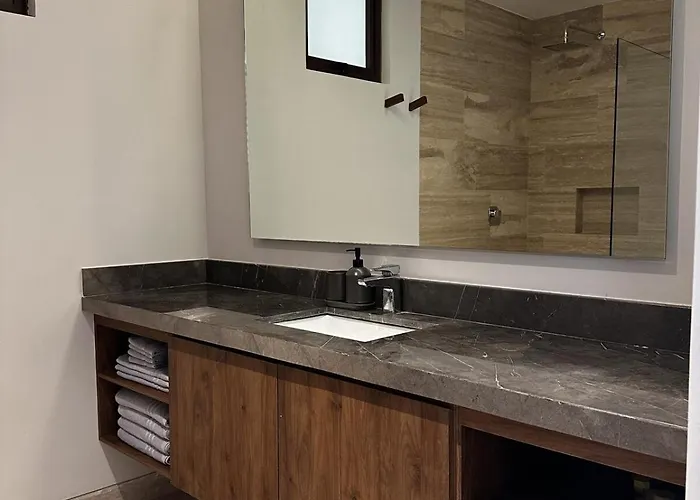 Penthouse In La Valeta With Rooftop & Plunge Pool * Tulum