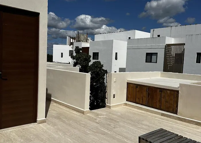 Penthouse In La Valeta With Rooftop & Plunge Pool *