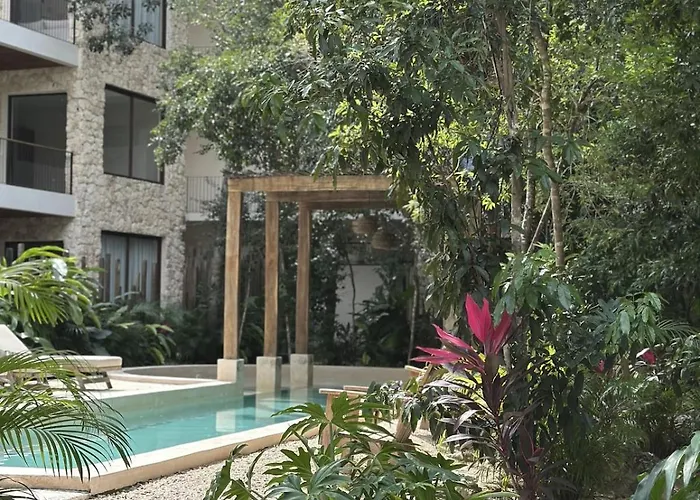 Penthouse In La Valeta With Rooftop & Plunge Pool