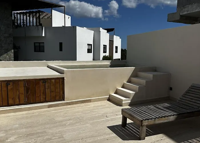 Penthouse In La Valeta With Rooftop & Plunge Pool Apartment Tulum
